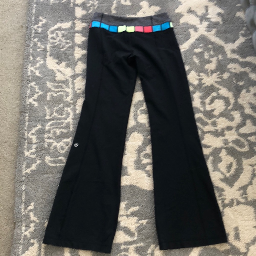 Lululemon Yoga Pants Black - Picture 2 of 4